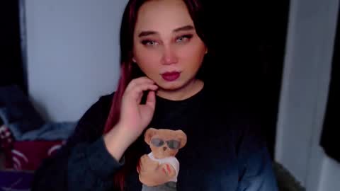 Snapshot of corefinder_xx chatting on 09/13/25, 07:19 corefinder_xx online show from 09/13/25, 07:19