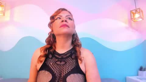 Snapshot of corina_taylor12 chatting on 05/30/26, 12:24 corina_taylor12 online show from 05/30/26, 12:24