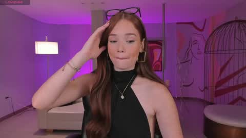 Corinne Russo online show from 04/21/26, 07:06