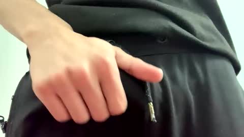 Snapshot of cornelius115x chatting on 03/05/26, 05:09 cornelius115x online show from 03/05/26, 05:09