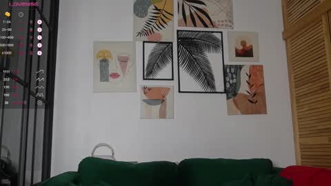 Snapshot of corni__ chatting on 02/13/26, 10:39 Im Cornelia FANSLY free telegram INSTA online show from 02/13/26, 10:39