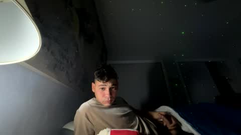 coronelking online show from 12/31/24, 01:08