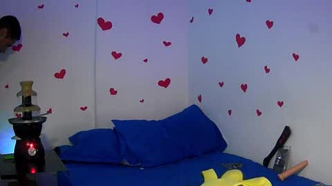 Corvus B  online show from 02/15/25, 04:14