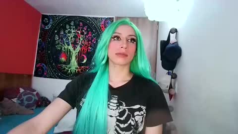 cosmic_crystal online show from 01/12/25, 07:31