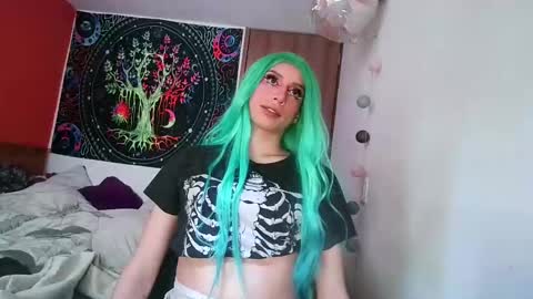 cosmic_crystal online show from 02/18/25, 07:52