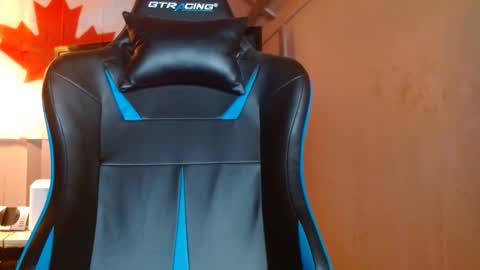 cosmicjones88 online show from 12/02/24, 11:34