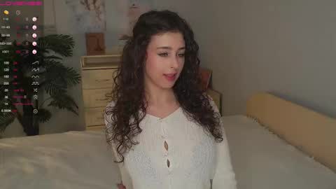 Luna online show from 11/08/25, 02:39