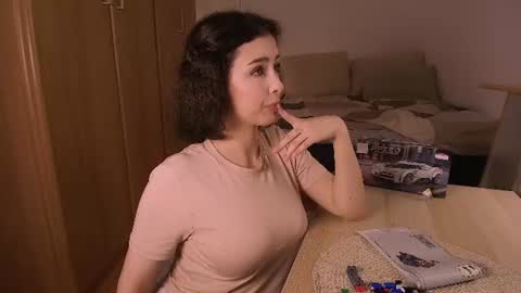 Snapshot of cosmos_baby chatting on 06/22/26, 07:55 Luna online show from 06/22/26, 07:55