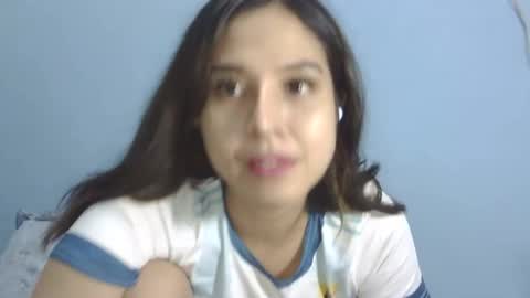 Liz Gwyneth Charlota online show from 10/03/25, 03:42