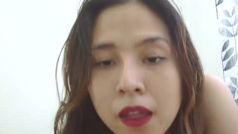 Liz Gwyneth Charlota online show from 11/02/25, 06:38