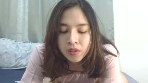 Liz Gwyneth Charlota online show from 03/19/26, 07:12