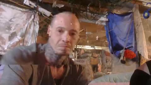 Snapshot of cotybonilla chatting on 12/18/25, 12:22 Leftys Way online show from 12/18/25, 12:22