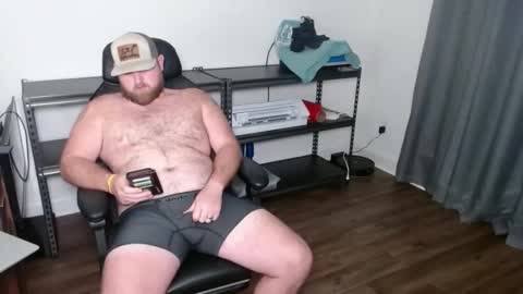 Snapshot of countrystrong53 chatting on 01/07/26, 05:21 countrystrong35 online show from 01/07/26, 05:21