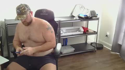 Snapshot of countrystrong53 chatting on 01/12/26, 03:17 countrystrong35 online show from 01/12/26, 03:17