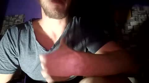 Snapshot of couple1622 chatting on 11/29/25, 11:19 couple1622 online show from 11/29/25, 11:19