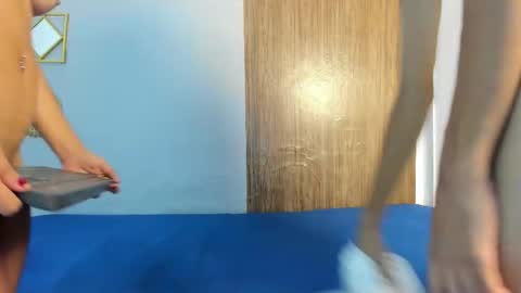 couple_hotfox online show from 03/05/26, 01:12