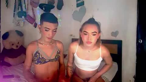 ALEXA  KIM online show from 11/20/25, 06:07