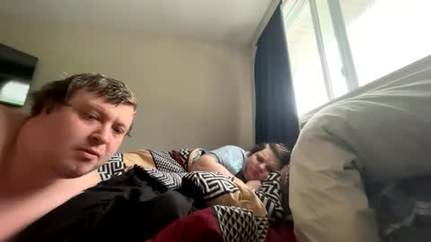 Amanda and Shawn online show from 03/01/26, 02:52