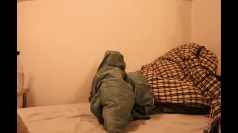 Snapshot of coupleforyou23 chatting on 01/15/25, 05:40 coupleforyou23 online show from 01/15/25, 05:40