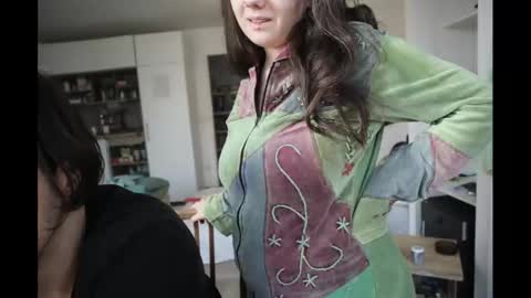 Snapshot of coupleforyou23 chatting on 01/31/25, 01:02 coupleforyou23 online show from 01/31/25, 01:02