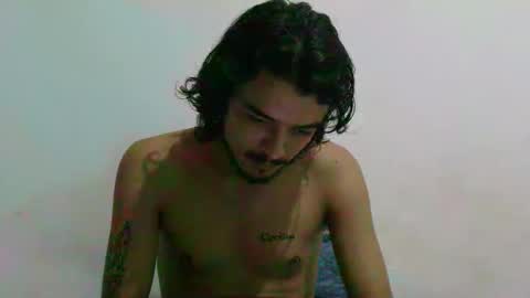 Snapshot of couplehot0917 chatting on 12/21/25, 02:51 Lucia And Daniel online show from 12/21/25, 02:51
