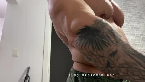 couplemuscle40 online show from 04/03/26, 02:42