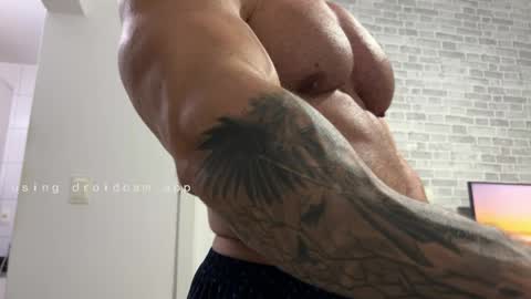 couplemuscle40 online show from 04/07/26, 01:39