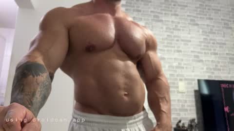 couplemuscle40 online show from 07/07/26, 06:23