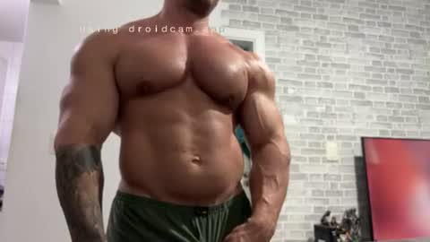 couplemuscle40 online show from 07/22/26, 03:37