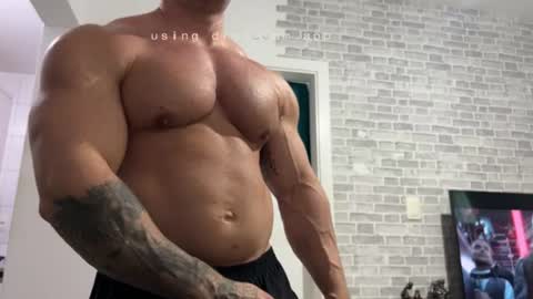couplemuscle40 online show from 08/02/26, 08:07