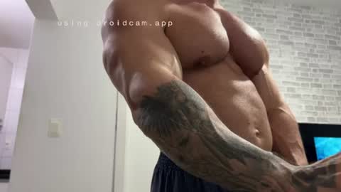 couplemuscle40 online show from 08/07/26, 12:23