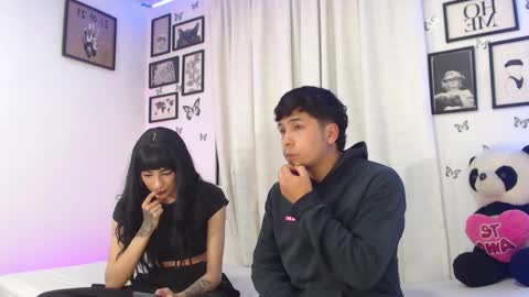 Snapshot of coupsextop chatting on 12/22/24, 05:12 Juli and Liam online show from 12/22/24, 05:12