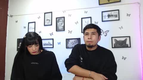 Snapshot of coupsextop chatting on 03/01/25, 06:57 Juli and Liam online show from 03/01/25, 06:57