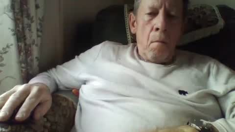 Snapshot of courieral1 chatting on 12/19/24, 09:51 courieral1 online show from 12/19/24, 09:51