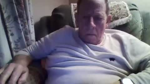 Snapshot of courieral1 chatting on 02/03/25, 10:54 courieral1 online show from 02/03/25, 10:54