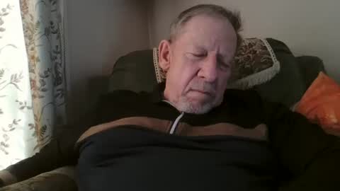 Snapshot of courieral1 chatting on 09/30/25, 01:49 courieral1 online show from 09/30/25, 01:49