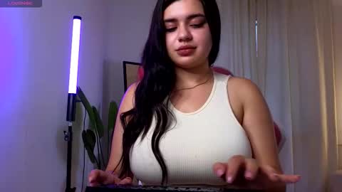 Courtney online show from 10/11/25, 02:26