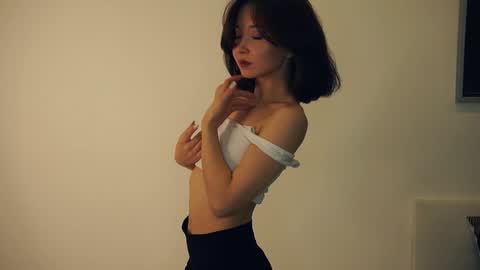 Snapshot of coventinaashfield chatting on 02/06/25, 01:21 Yui online show from 02/06/25, 01:21
