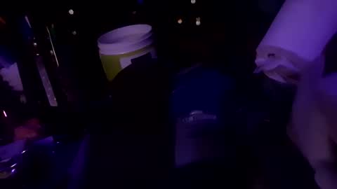 Cowboy-Ohiolook online show from 11/24/25, 01:22