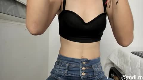 Marce  Online 1pm - 7pm gmt-5 online show from 10/23/25, 11:57