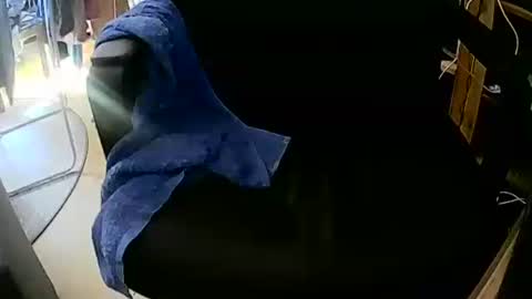 coyote017 online show from 10/04/25, 12:03