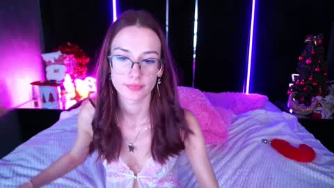 cozymell online show from 01/01/25, 07:20