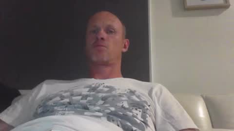 Snapshot of cptduckpants chatting on 12/26/24, 02:05 cptduckpants online show from 12/26/24, 02:05