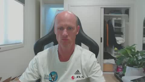 Snapshot of cptduckpants chatting on 02/25/25, 01:30 cptduckpants online show from 02/25/25, 01:30