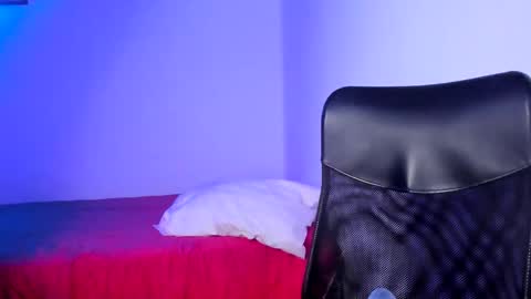 cracker online show from 02/25/25, 01:20