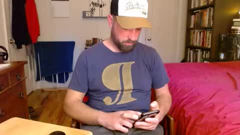 Snapshot of cram0658 chatting on 10/29/25, 11:17 cram online show from 10/29/25, 11:17