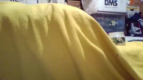 crave_me_ online show from 11/30/25, 06:34