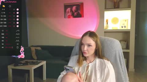 lucy online show from 11/14/25, 01:54