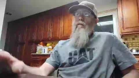 Snapshot of craven_moreass chatting on 05/11/26, 10:21 Dick Fitswell online show from 05/11/26, 10:21