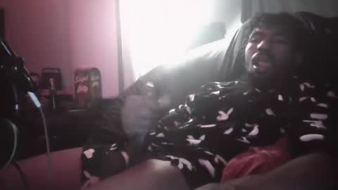 Snapshot of craze320084 chatting on 12/10/24, 05:50 craze320084 online show from 12/10/24, 05:50